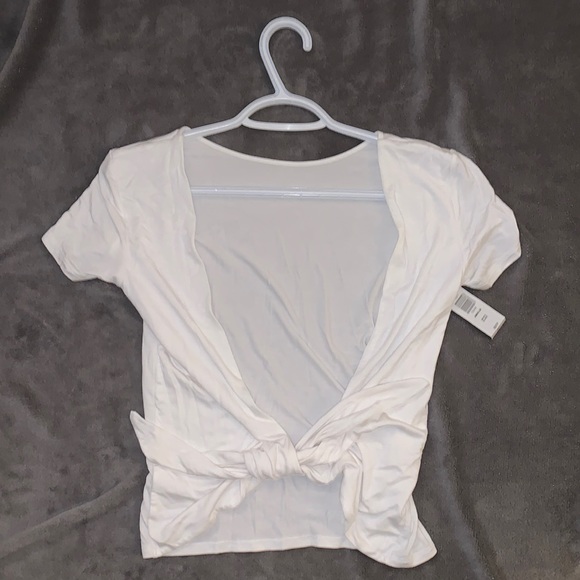 BRAND NEW White tie open back tshirt aritzia babaton - Picture 2 of 4